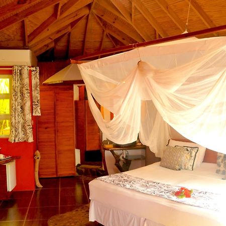 Saint Joseph Mango Island Lodges מראה חיצוני תמונה