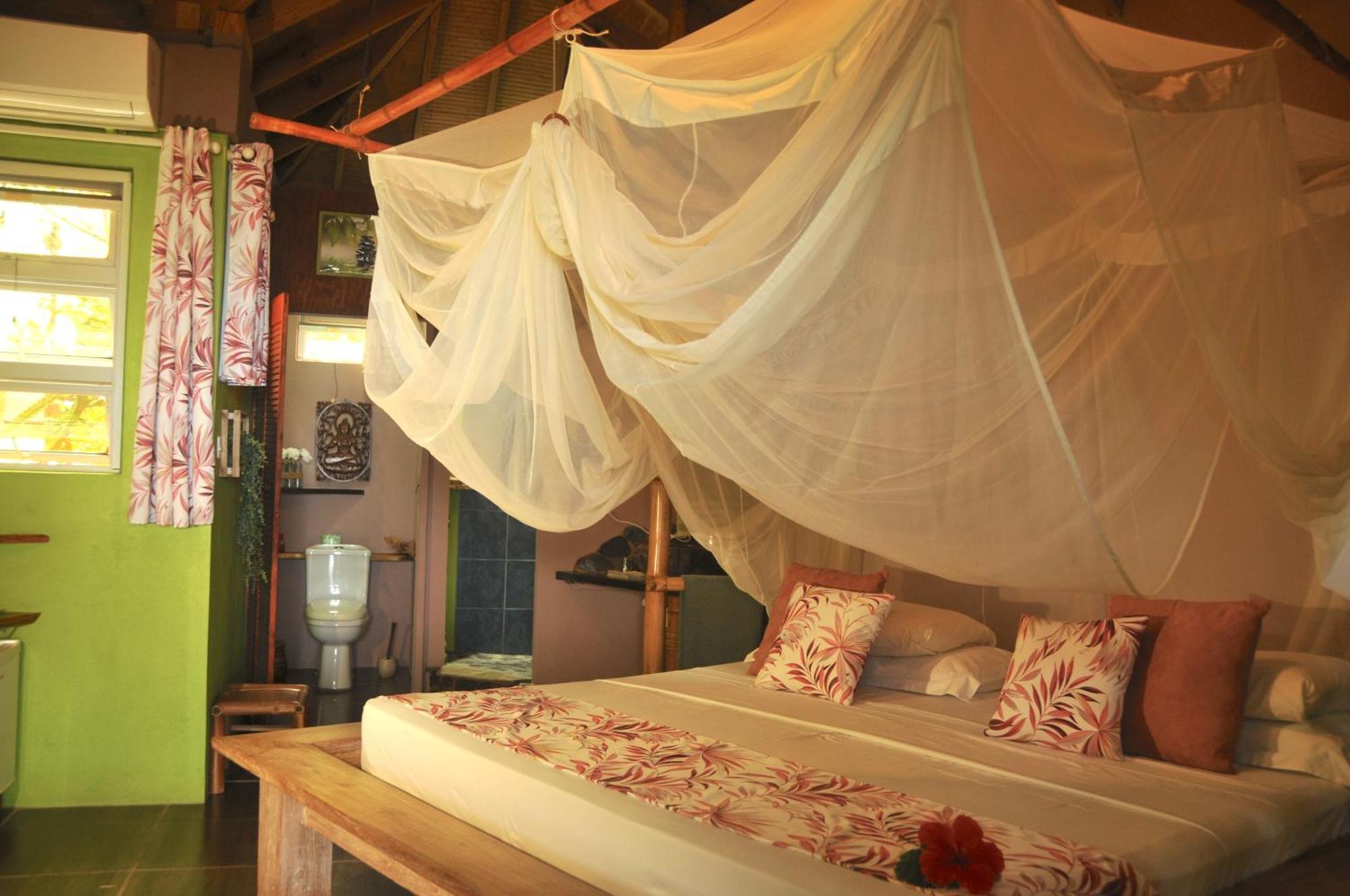 Saint Joseph Mango Island Lodges מראה חיצוני תמונה