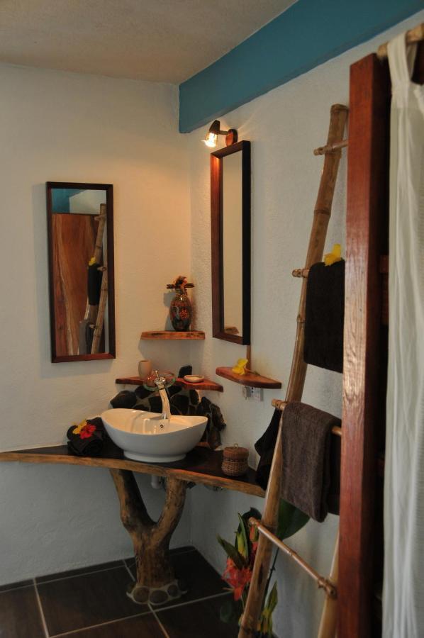Saint Joseph Mango Island Lodges מראה חיצוני תמונה